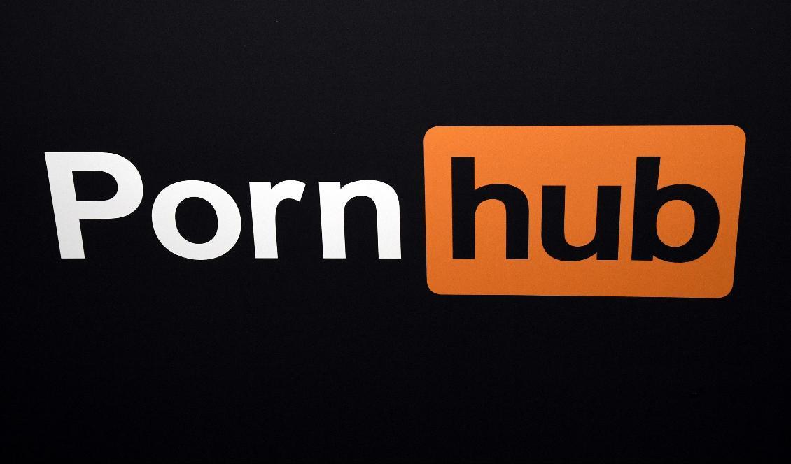 Den Kanada-baserade porrsajten Pornhubs logotyp visas upp under en mässa på Hard Rock Hotel & Casino i Las Vegas, i USA, den 24 januari 2018. Foto: Ethan Miller/Getty Images
