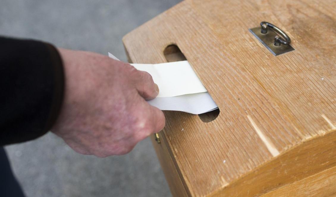 Söndagens folkomröstning i Schweiz blev ett nej till de gröna förslagen. Arkivbild. Foto: Benjamin Manser/AP/TT
