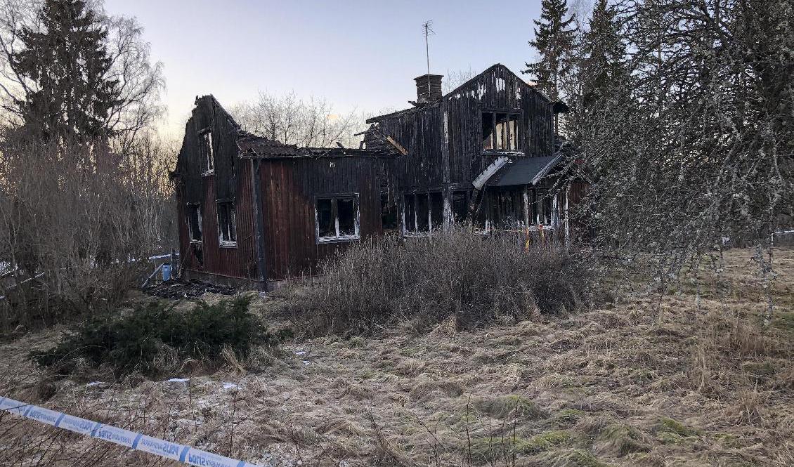 En 17-årig pojke döms av Eksjö tingsrätt för mord och mordbrand. Han har erkänt att han tände på ett hus utanför Nässjö där en kvinna omkom. Arkivbild. Foto: Jonas Dagson/TT