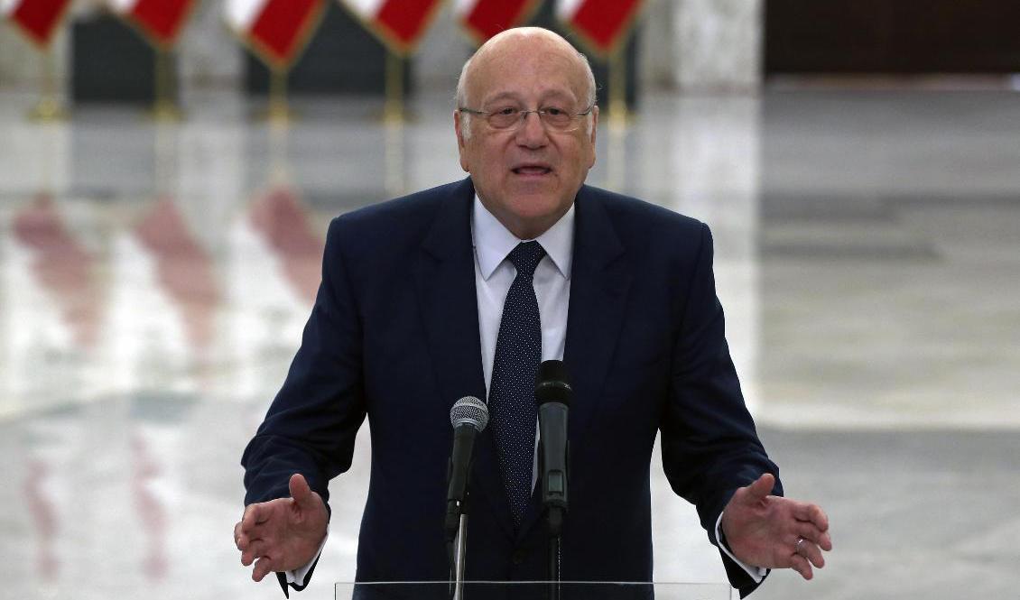 Tillträdande premiärminister Najib Mikati har tillsammans med president Michel Aoun skrivit under ett dekret om att bilda regering i Libanon. Arkivbild. Foto: Bilal Hussein/AP/TT