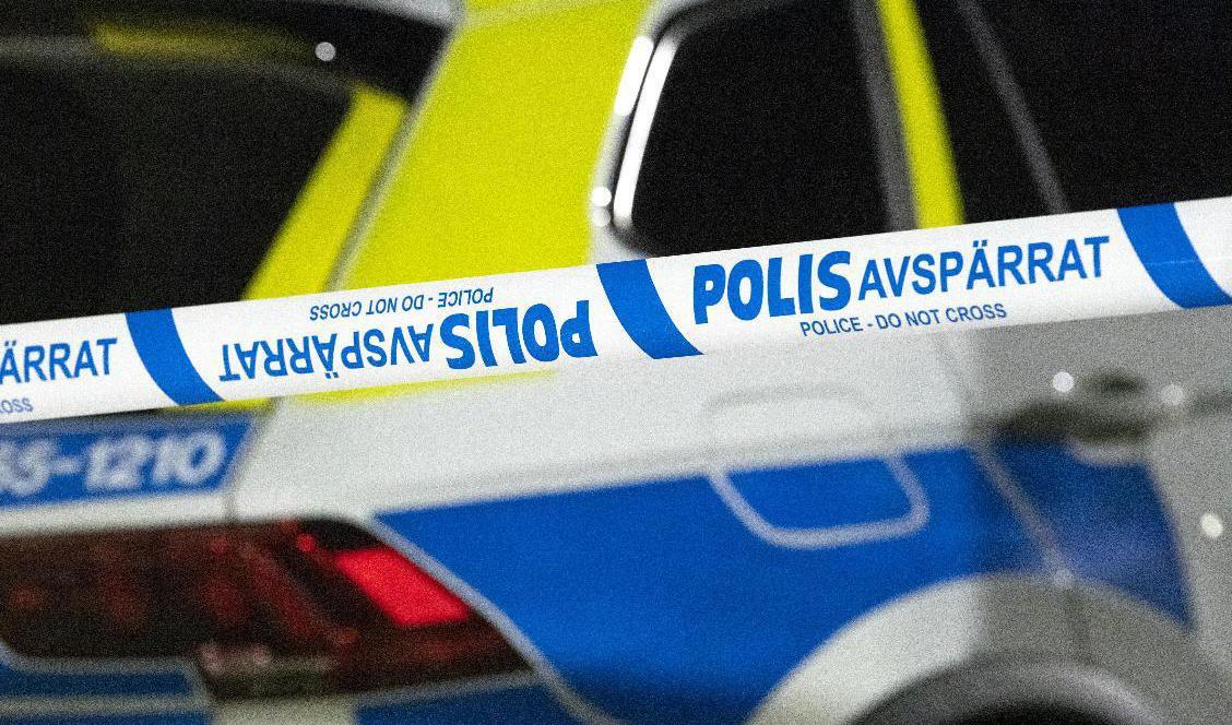 Polisen stängde av samtliga tillfartsvägar till platsen under bråket i Högsbo. Arkivbild. Foto: Johan Nilsson/TT