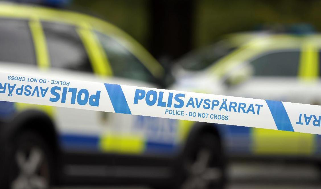 Polisen ryckte ut sedan en man hittats med stickskador i Ljungby. Arkivbild. Foto: Johan Nilsson/TT