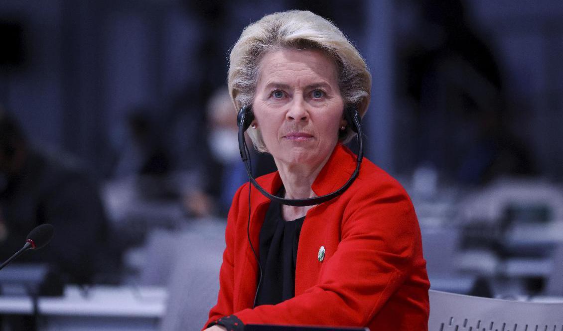 EU-kommissionens ordförande Ursula von der Leyen väntas till Sverige när det blir dags för formellt klartecken för Sveriges del av EU:s stora coronastöd. Men när det sker är fortsatt oklart. Arkivfoto. Foto: Yves Herman/AP/TT