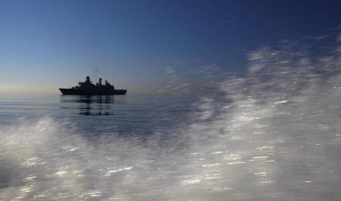 Den danska fregatten Esbern Snare. Bilden är från en insats i Medelhavet 2014. Foto: Petros Karadjias/AP/TT