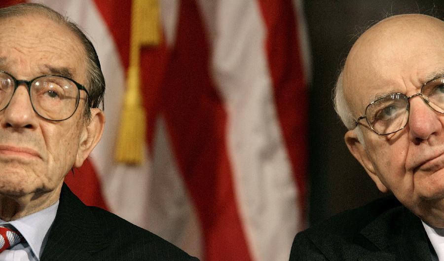 





Två giganter i finansvärlden, tidigare styrelseordföranden för Federal Reserve System, Alan Greenspan (L) och Paul Volcker den 13 mars 2007 i Washington DC. Foto: Chip Somodevilla/Getty images                                                                                                                                                                                                                                                                        