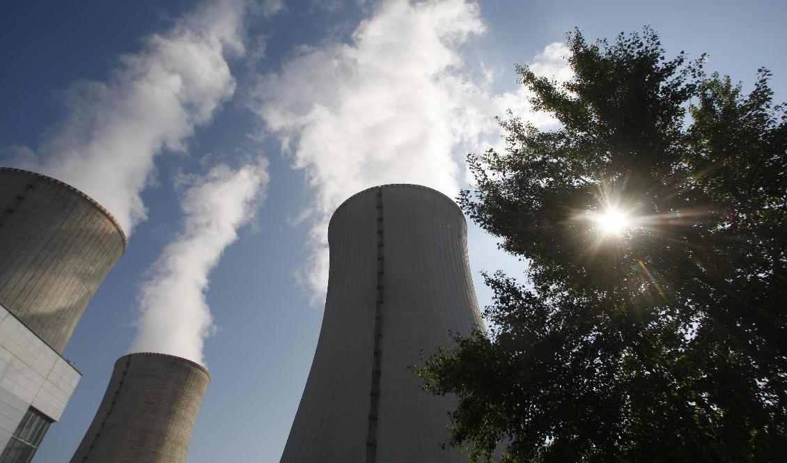 Tjeckien ska fasa ut kolet och bygga ut kärnkraften. Här är kärnkraftverket i Dukovany. Arkivbild. Petr Foto: David Josek/AP/TT
