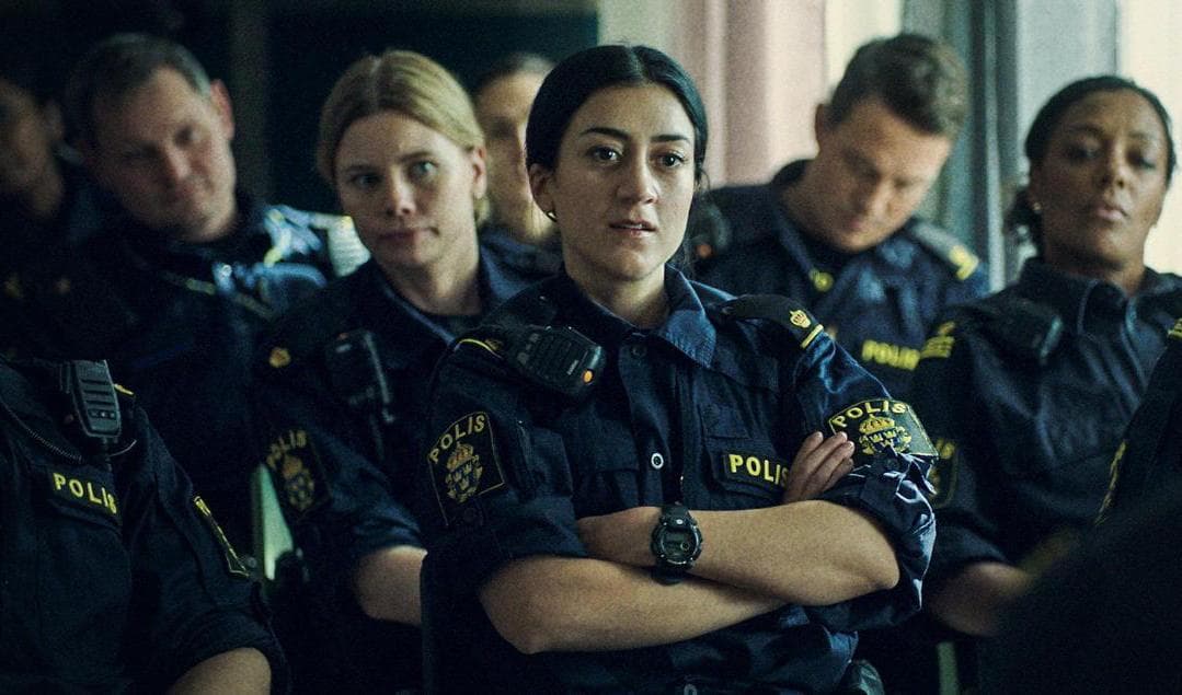 Den nya säsongen av "Tunna blå linjen" med bland andra Gizem Erdogan får bara åtta avsnitt. Pressbild. Foto: SVT