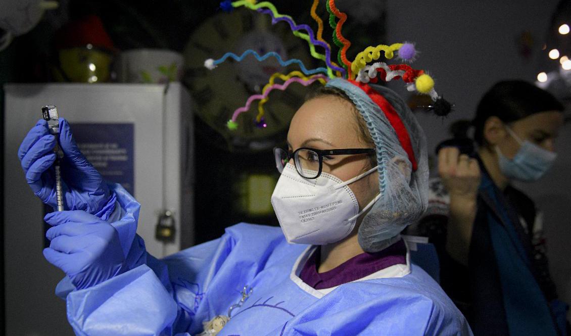 Pfizer har släppt delårssiffror. Arkivbild. Foto: Andreea Alexandru/AP/TT