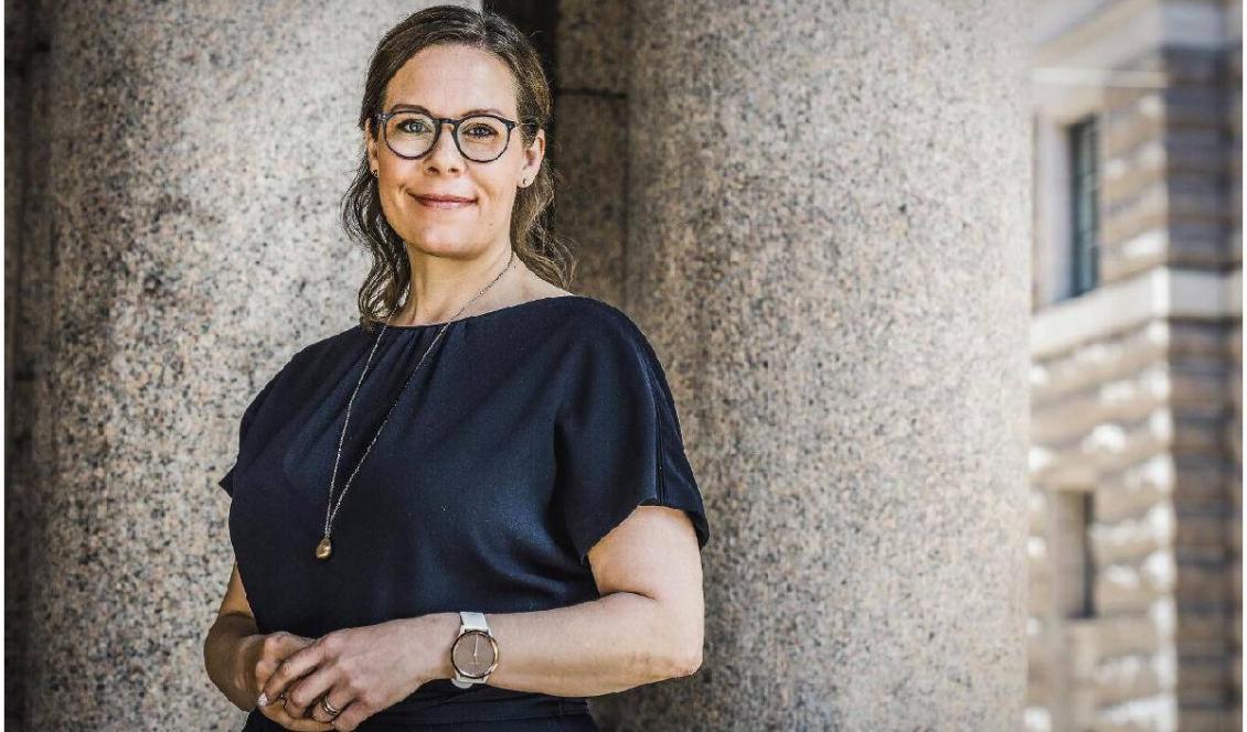 
Maria Malmer Stenegard, integrationspolitisk talesperson för Moderaterna, vill minska utanförskapet och stärka stärka arbetslinjen för nyanlända. Foto: Axel Adolphsson                                            