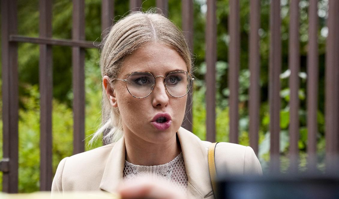 Den oppositionella aktivisten Ljubov Sobol ska fängslas i Ryssland, om och när hon grips. Arkivbild. Foto: Alexander Zemlianichenko/AP/TT