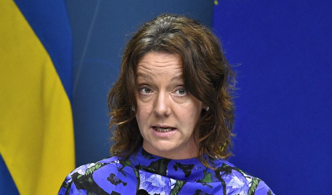 Matilda Ernkrans, biståndsminister, meddelar att regeringen avsätter medel till flyktingar från Ukraina som söker asyl i Sverige. Arkivbild. Foto: Claudio Bresciani/TT