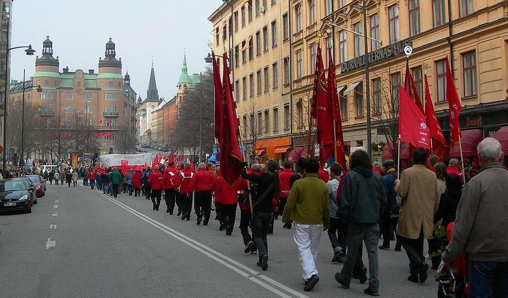
! maj-demonstration i Stockolm år 2006. Foto: Public Domain                                            