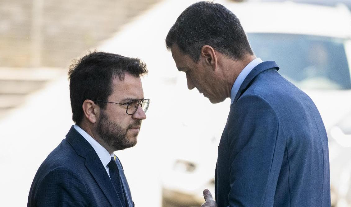 Kataloniens regionpresident Pere Aragonès och Spaniens premiärminister Pedro Sánchez. Arkivbild. Foto: Joan Mateu Parra
