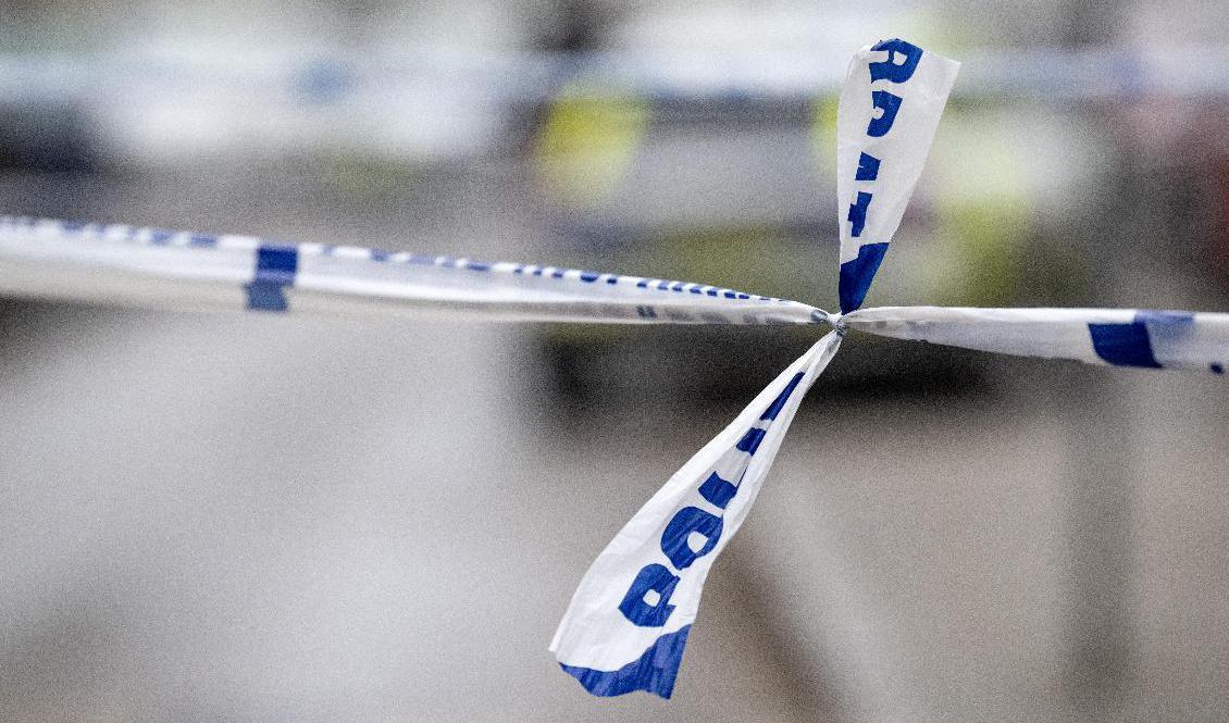 En flicka hittades död i en lägenhet i Nacka förra veckan. Nu begärs tre personer häktade misstänkta för mord. Arkivbild. Foto: Johan Nilsson/TT