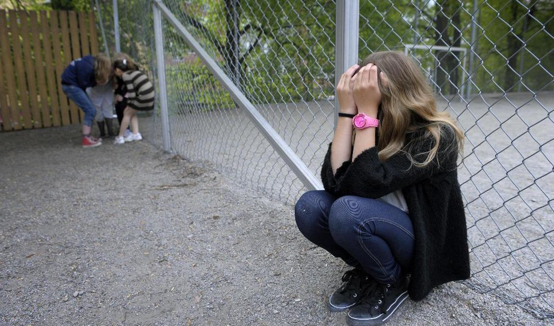 Mobbningen bland unga ökar och allra mest i skolan. Bilden är arrangerad. Foto: Janerik Henriksson/TT
