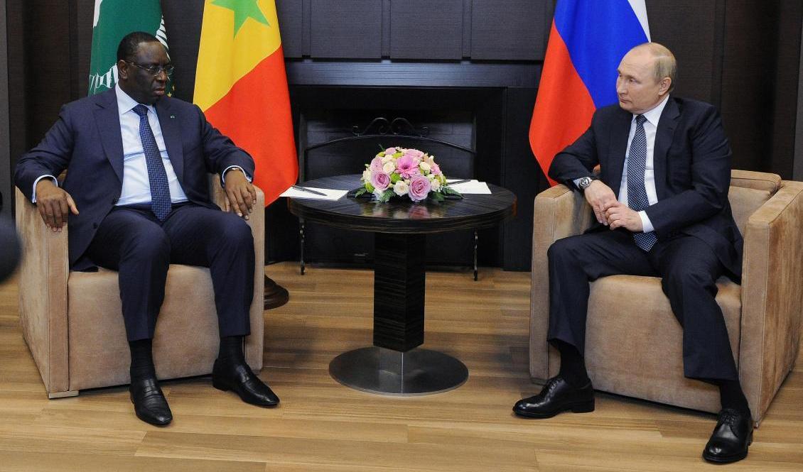 Senegals president Macky Sall, också ordförande i Afrikanska unionen, och Rysslands president Vladimir Putin, möttes i Sotji. Foto: Mikhail Klimentyev/AP/TT