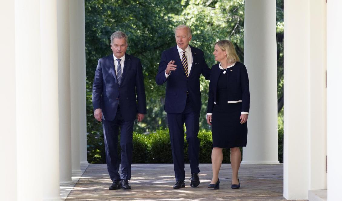 
President Joe Biden med statsminister Magdalena Andersson och Finlands president Sauli Niinistö. Foto: Arkivbild. Andrew Harnik                                            