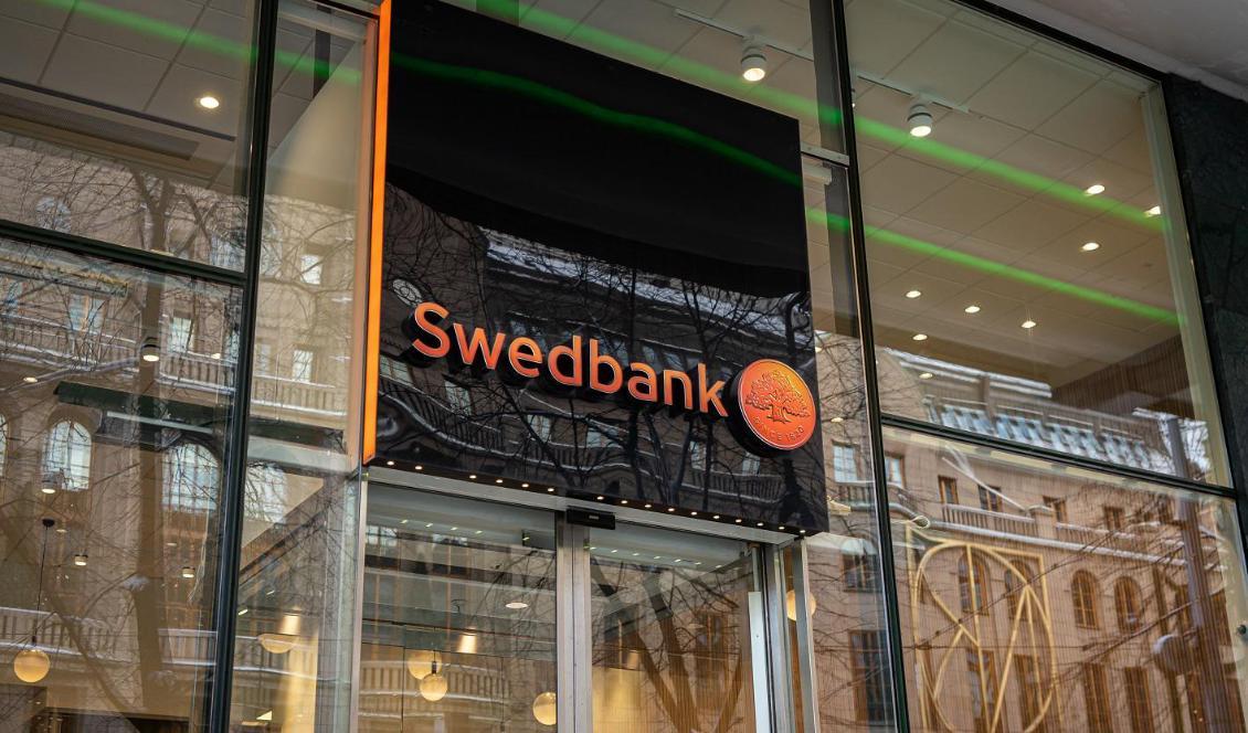Svenska bankkunder är mindre nöjda. Swedbank är den storbank som kunder är minst nöjd med. Foto: Sofia Drevemo