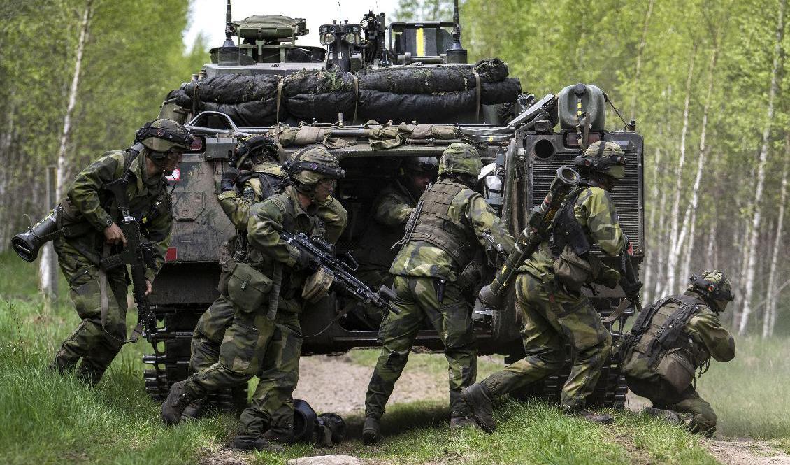 Soldater vid övningen Våreld 22 på övningsfältet på P7 Revingehed. Arkivbild. Foto: Johan Nilsson/TT