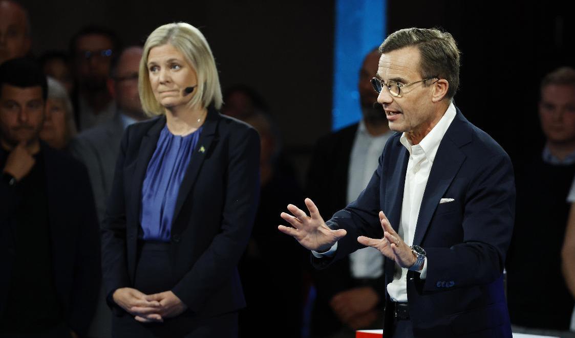 Statsminister Magdalena Andersson (S) och Moderaternas partiledare Ulf Kristersson under statsministermötet i SVT från Uppsala. Foto: Christine Olsson/TT