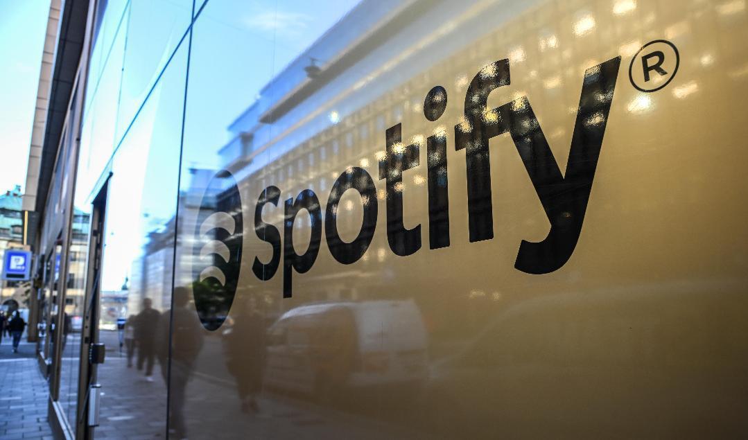 

Den växande ljudboksmarknaden har en stor ny återförsäljare: Spotify. Arkivbild. Foto: Anders Wiklund/TT                                                                                        