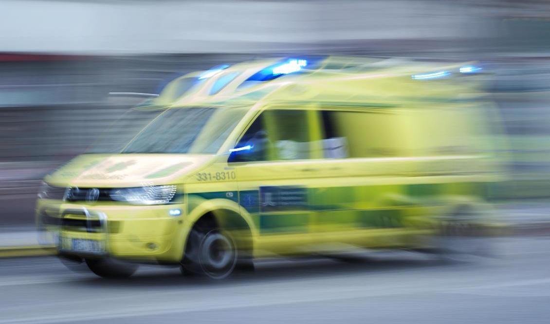 En person har förts till sjukhus efter en explosion i Åstorp i Skåne. Arkivbild. Foto: Stina Stjernkvist/TT