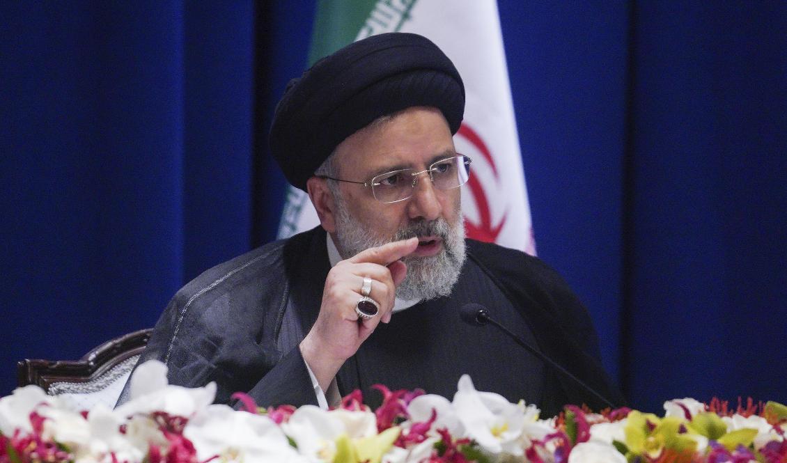 
Irans president Ebrahim Raisi vid en presskonferens i New York i torsdags. Foto: Bebeto Matthews/AP/TT                                            