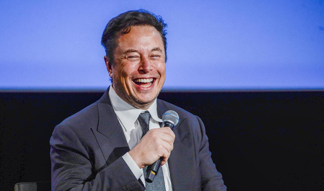 Teslagrundaren Elon Musk förklarade i april i år att han var redo att köpa Twitter för 44 miljarder dollar. Arkivbild. Foto: Carina Johansen/AP/TT
