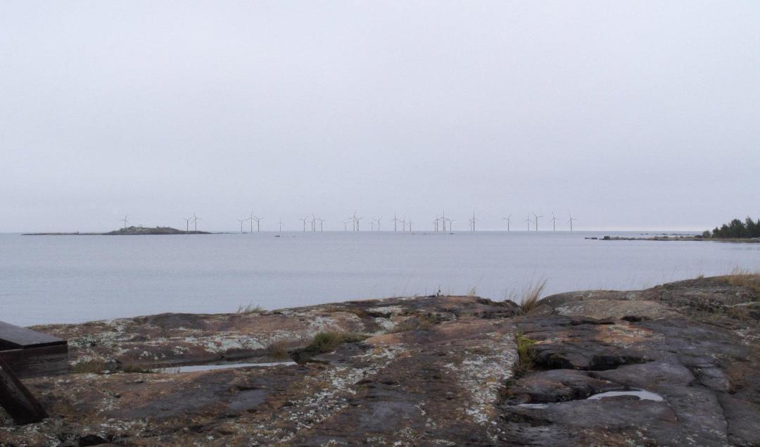 
Mark- och miljödomstolen avvisar tillståndsansökan för vindkraftparken Utposten 2 i havet utanför Gävle. Pressbild. Foto: Svea Vind Offshore                                            