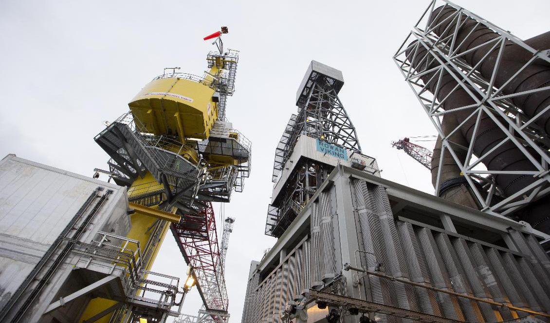 Att elda med olja höjer koldioxidutsläppen med 30 procent, jämfört med naturgas. Bild från oljerigg i Norge. Arkivbild. Foto: Larsen, Håkon Mosvold/NTB/TT