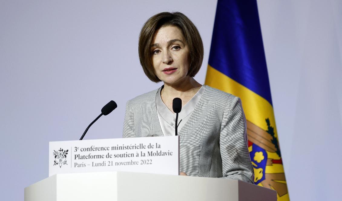 Moldaviens president Maia Sandu på en givarkonferens i Paris. Foto: Yoan Valat/AP/TT