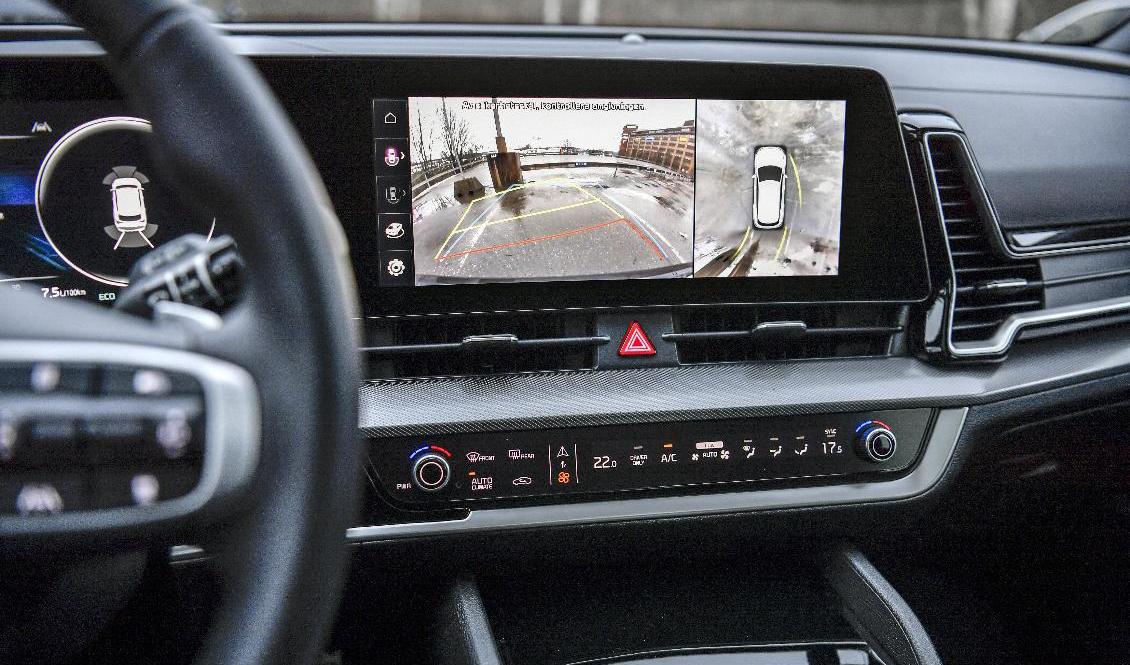 Allt fler nya bilmodeller är uppkopplade. Arkivbild. Foto: Anders Wiklund/TT