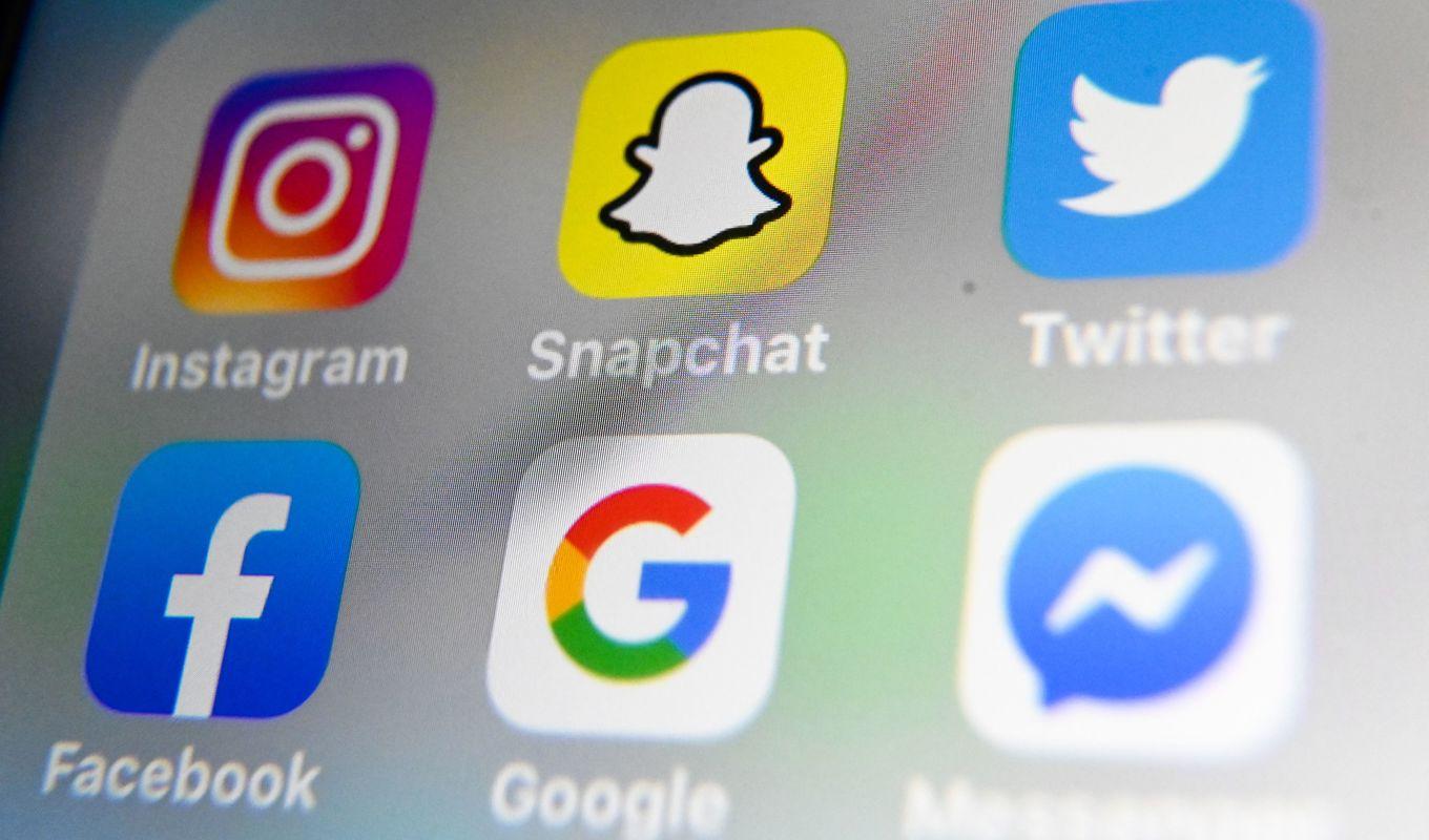 


Flera av de största teknikjättarna, däribland Facebook, Instagram och Snapchat, får kritik för att inte göra tillräckligt när det gäller att bekämpa sexuella övergrepp mot barn på internet. Foto: Denis Charlet/AFP via Getty Images                                                                                                                                    