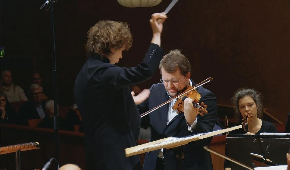 Rouvali och Symfonikerna bjöd på underbar Berlioz. Violinisten Sokolov framförde fenomenalt Sibelius violinkonsert.Foto: Göteborgs Symfoniker/GSOPlay