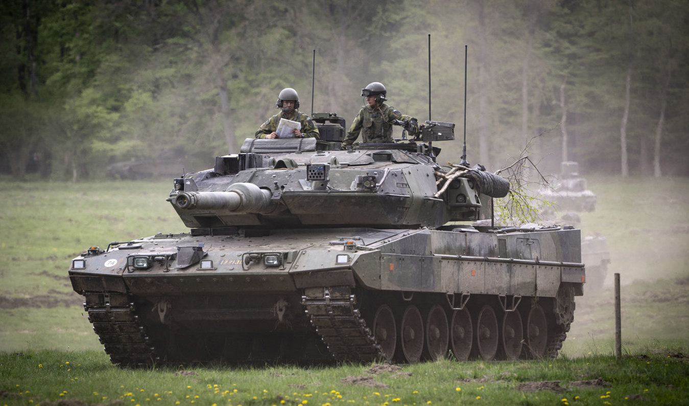 Stridsvagn 122 under framryckning vid övning i Sverige. Arkivbild. Foto: Johan Nilsson/TT