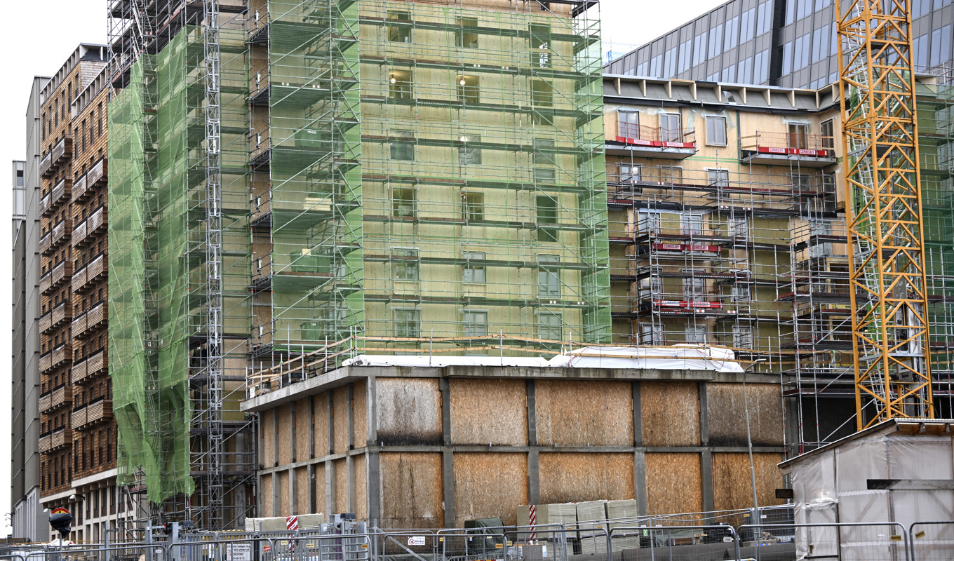 Nyproduktionsmarknaden kyldes av rejält under sista kvartalet 2022, enligt Hemnets statistik. Arkivbild. Foto: Anders Wiklund/TT