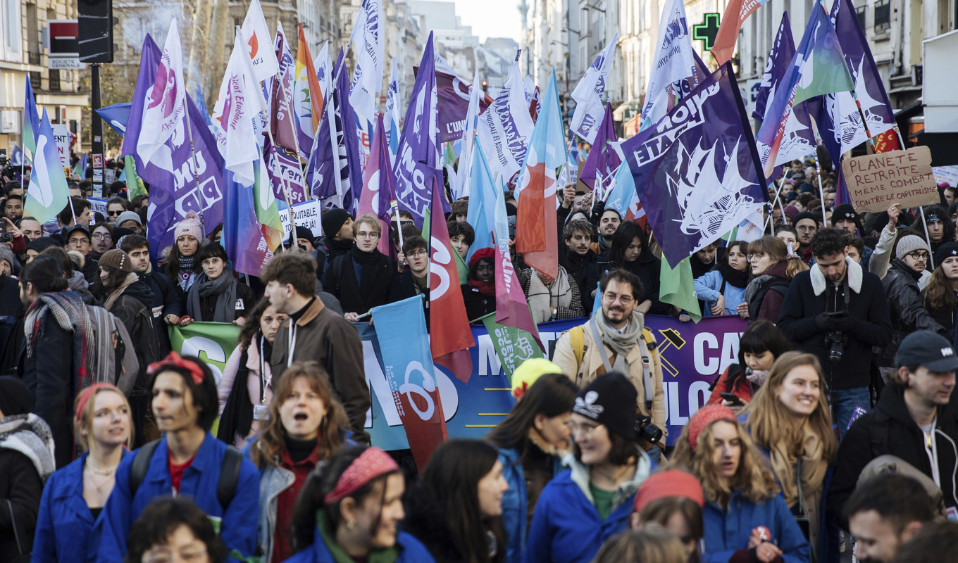 En av protestaktionerna i Paris tidigare i januari. Foto: Lewis Joly/AP/TT