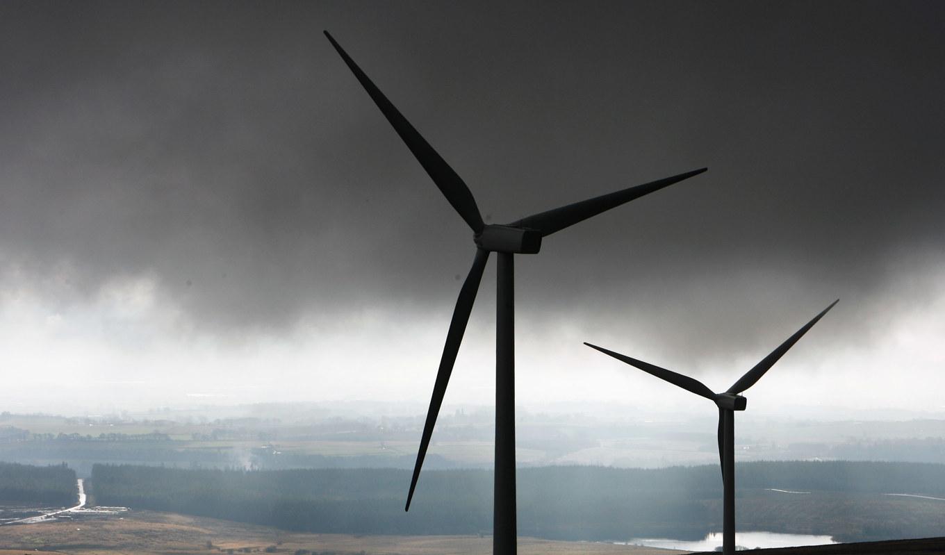 Region Gävleborgs framtidsinvestering i två vindkraftverk som skulle göra länet självförsörjande på el förvandlades till en mångmiljonförlust.Foto: Jeff Mitchell/Getty Images