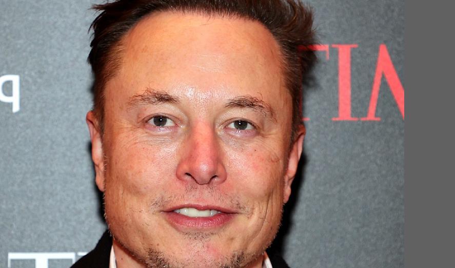 Elon Musk, sydafrikansk-amerikansk entreprenör och industrimagnat, äger Tvitter sedan 27 oktober 2022