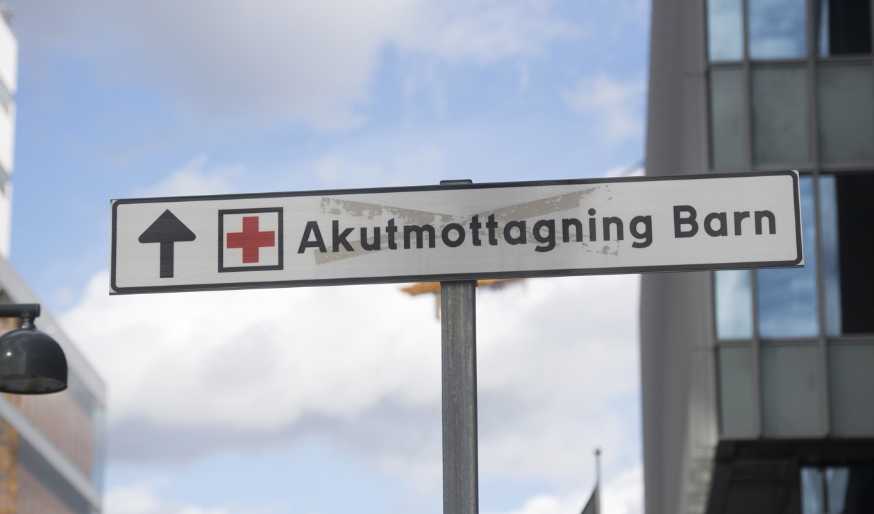 Bland flickor i åldern 12 till 15 år har andelen som fått vård på sjukhus efter att ha skadat sig själva ökat med hela 87 procent under en sjuårsperiod. Arkivbild. Foto: Fredrik Sandberg/TT