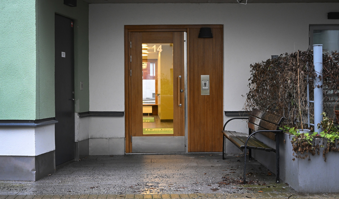 Bostadspriserna steg i februari. Här en port i Norra Djurgårdsstaden i Stockholm. Arkivbild. Foto: Anders Wiklund/TT