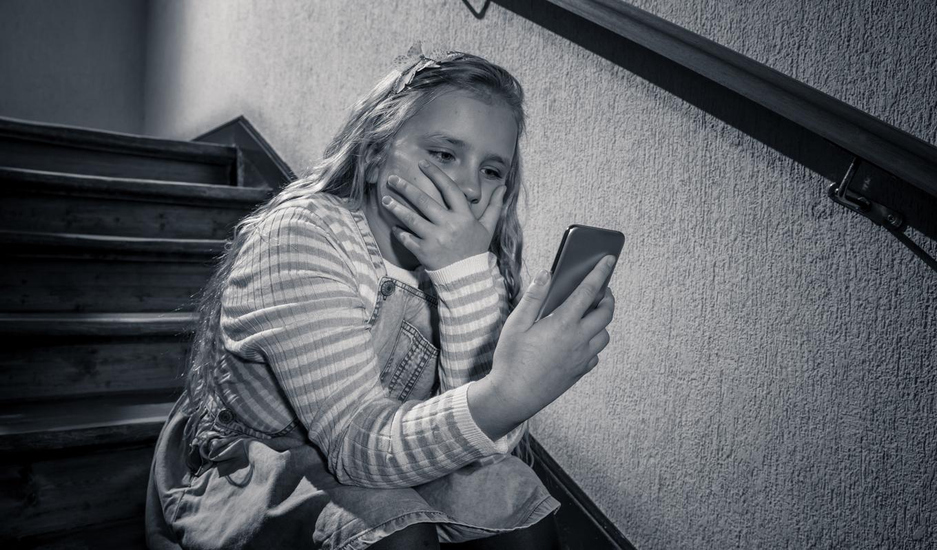 Barnrättsorganisationen Ecpat vill att fler får kännedom om att man genom deras hotline kan få hjälp att anmäla exposekonton och få dem nertagna. Foto: Shutterstock