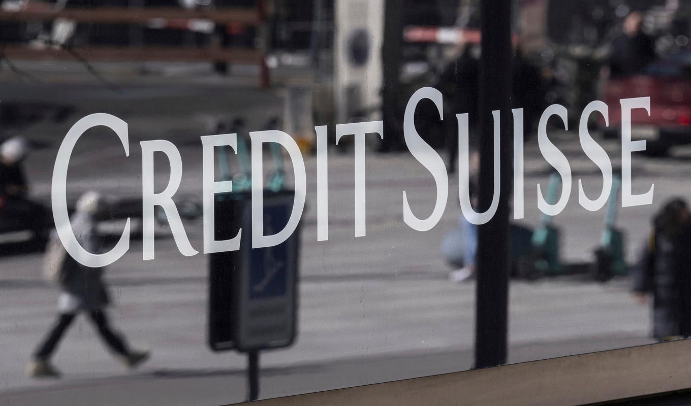 Krisande Credit Suisse kan köpas av UBS. Arkivbild. Foto: Ennio Leanza/AP/TT