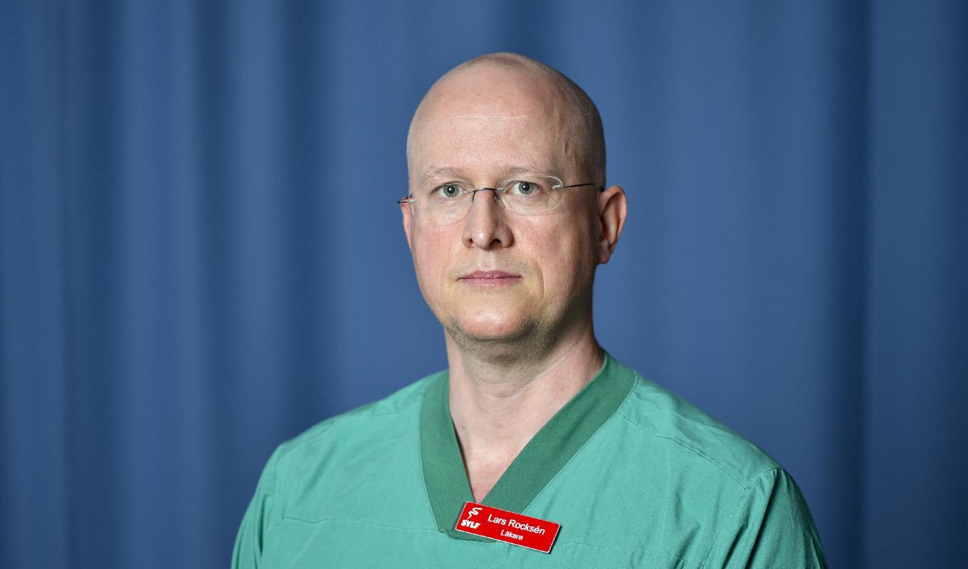 Läkarförbundets vice ordförande, Lars Rocksén, har indirekt medgett att överbeläggningar ökar patientrisker mest på sjukhus utan akutkirurgi. Foto;: Anders Wiklund/TT