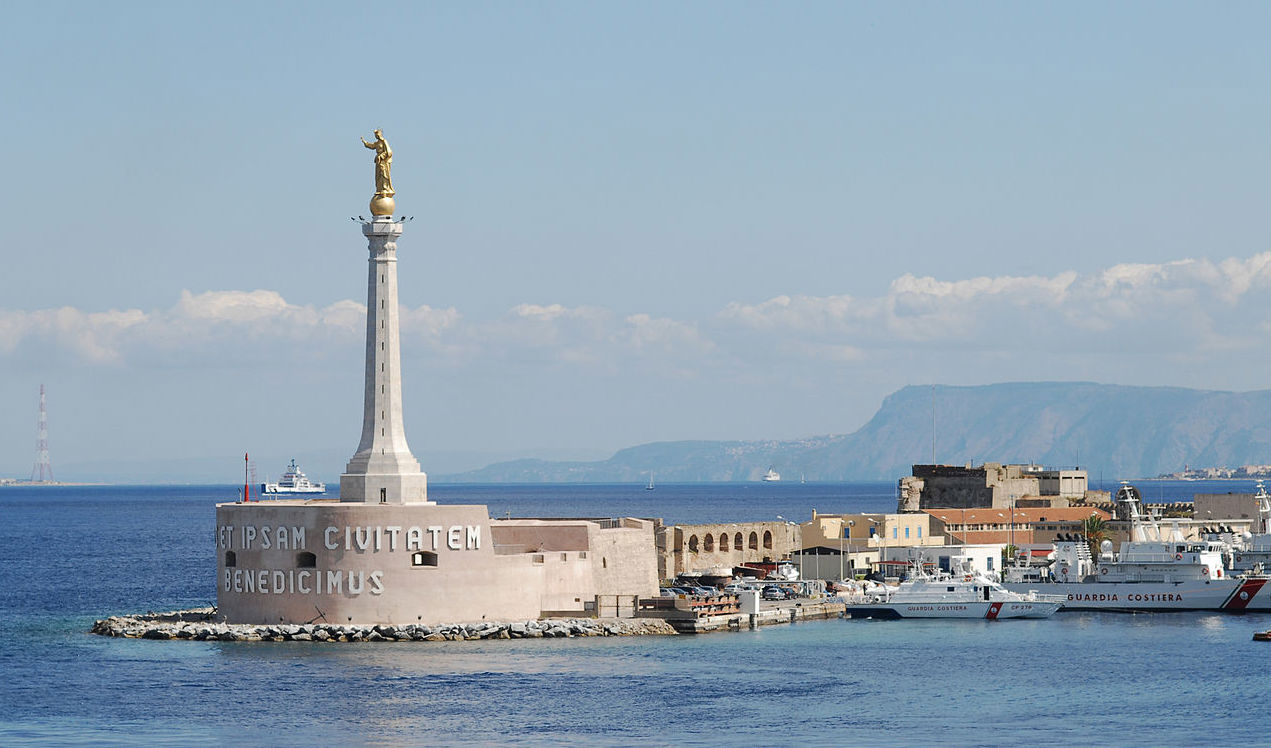 Migranter tar sig till Europa via Italiens södra kust. Foto: Mstyslav Chernov (CC BY-SA 3.0)