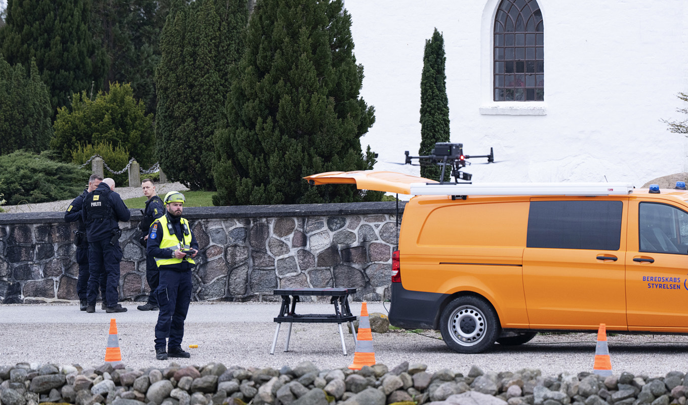 Polis på plats i Kirkerup. Foto: Claus Bech/Ritzau Scanpix/TT