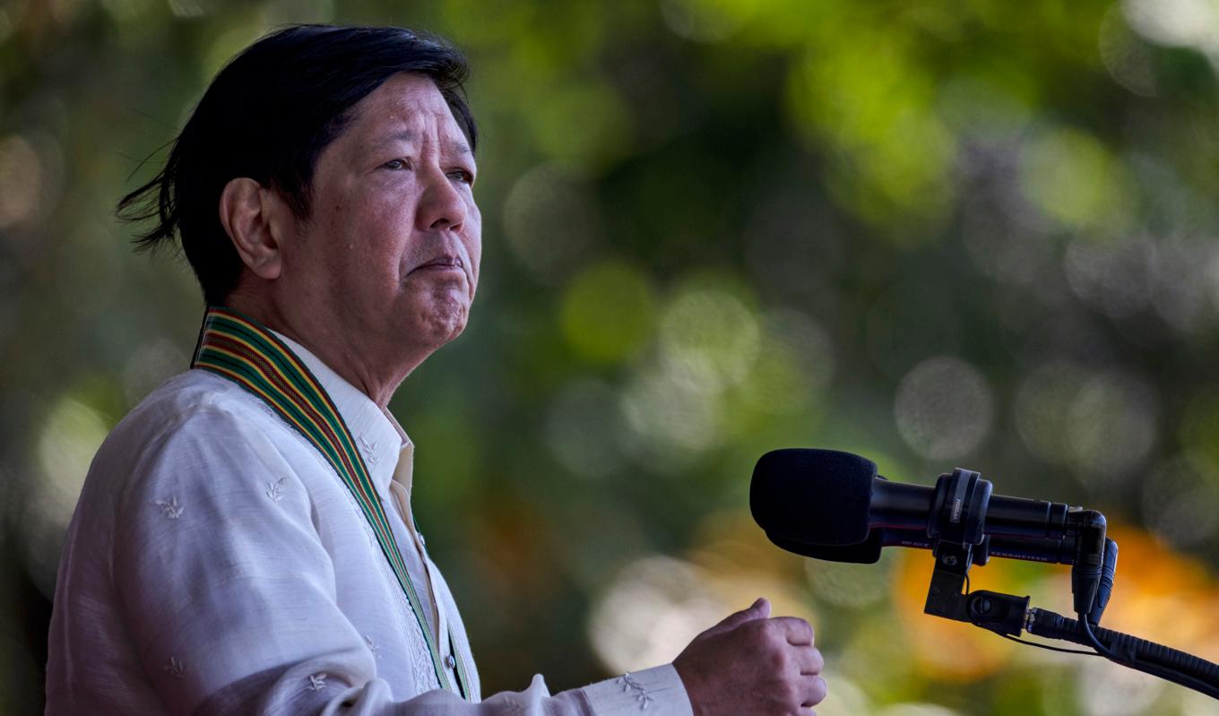 Filippinernas president Ferdinand Marcos Jr bryter banden med Internationella brottmålsdomstolen efter beslut om att återuppta utredningen om narkotikakriget.Foto: Ezra Acayan/Getty Images