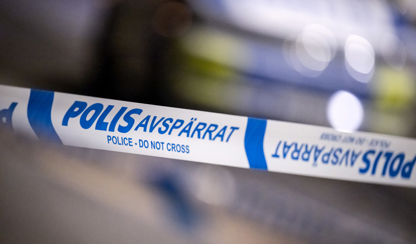 Polisen har spärrat av området runt skolan. Arkivbild. Foto: Johan Nilsson/TT