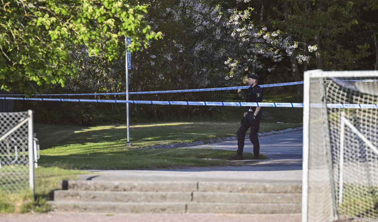 Två män i 20-årsåldern har skjutits i Askim i Göteborg. Foto: Björn Larsson Rosvall/TT