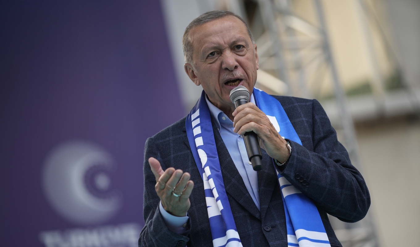 Turkiets president Recep Tayyip Erdogan under ett kampanjtal i Istanbul 13 maj. Arkivbild. Foto: Emrah Gurel/AP/TT